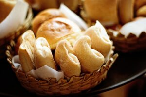 腸活サプリに酵母配合の効果はどのようなものですか？